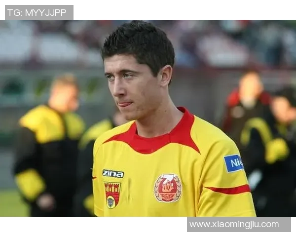 孙兴O的足球传奇之路：从青涩少年到世界巨星的成长历程与心路历程