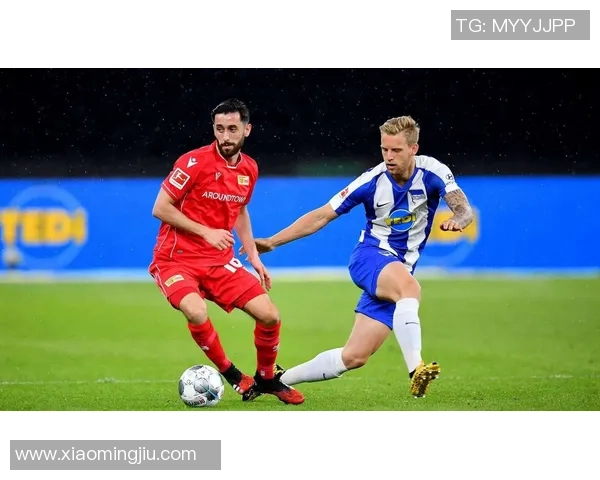 巴伦西亚与曼彻斯特联2018年对决回顾与精彩瞬间分析